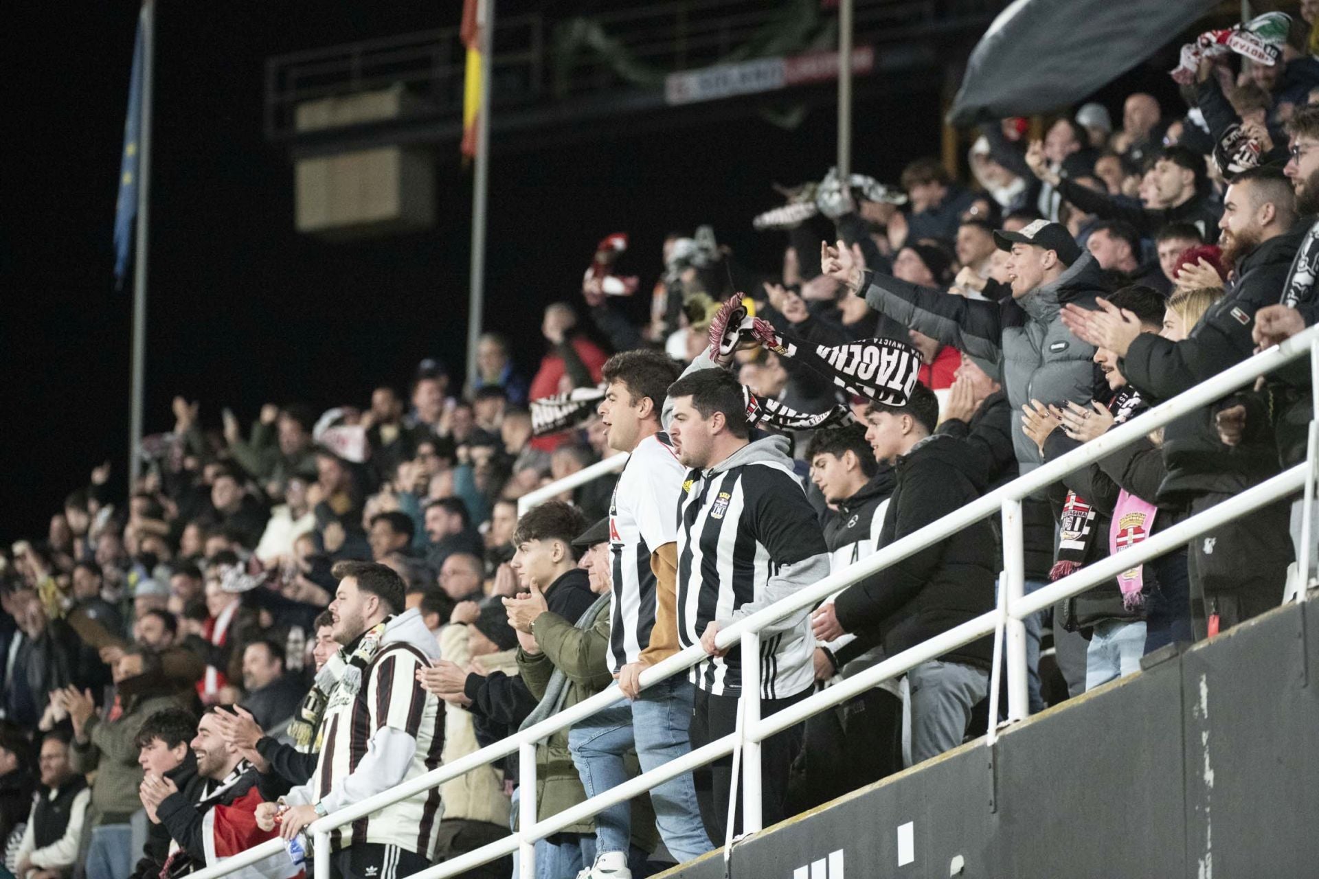 El FC Cartagena, eliminado de la Copa del Rey, en imágenes