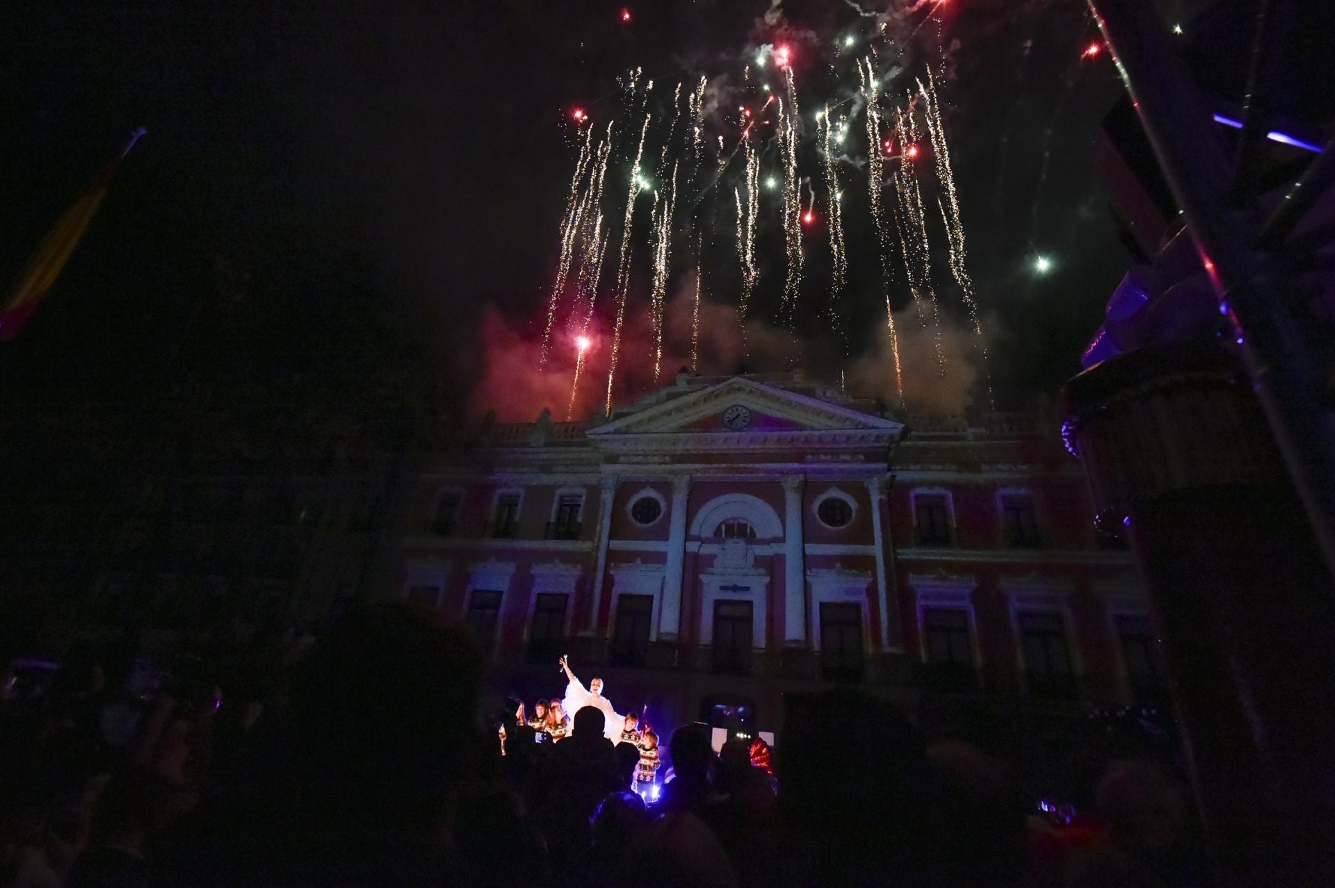 En imágenes, la Glorieta de Murcia estrena la Navidad