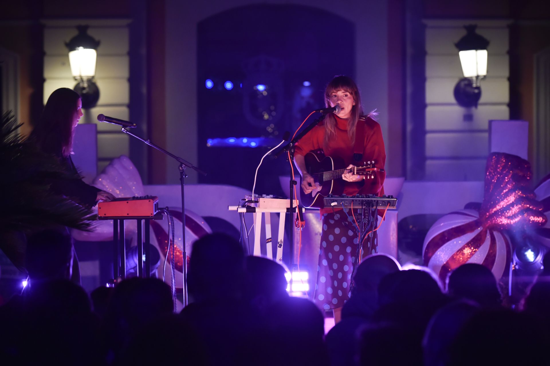 En imágenes, la Glorieta de Murcia estrena la Navidad