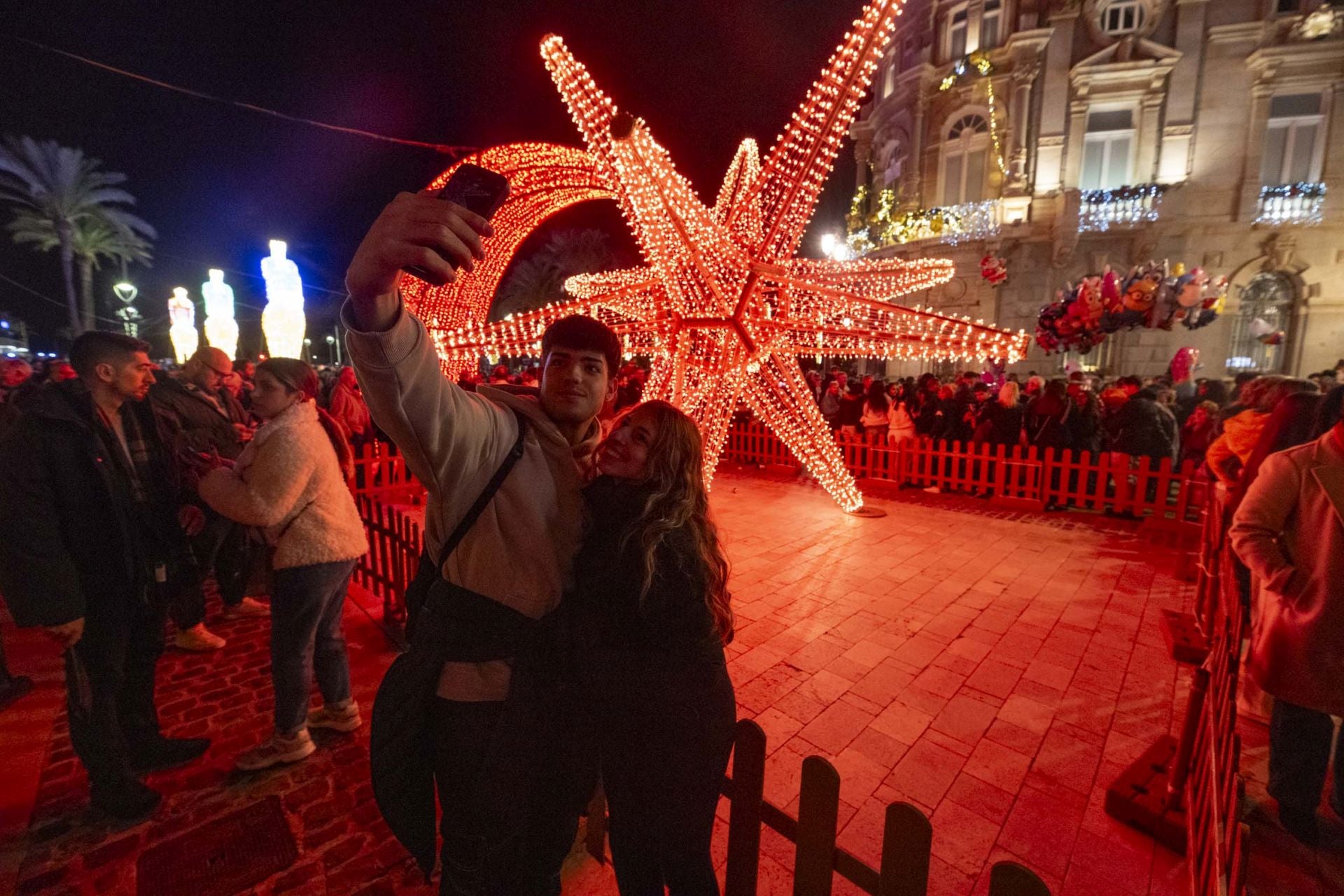 El encendido de las luces navideñas de Cartagena, en imágenes