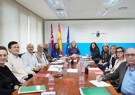 La consejera de Política Social, Familias e Igualdad, Conchita Ruiz, preside el jurado de los Premios regionales de Voluntariado