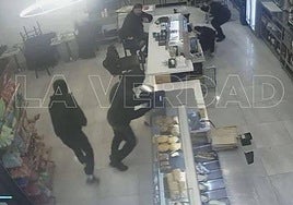 Imágenes del asalto esta madrugada.