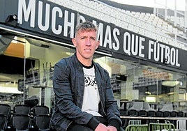 Pablo de Blasis, en la terraza del espacio FCC Business del estadio Cartagonova.