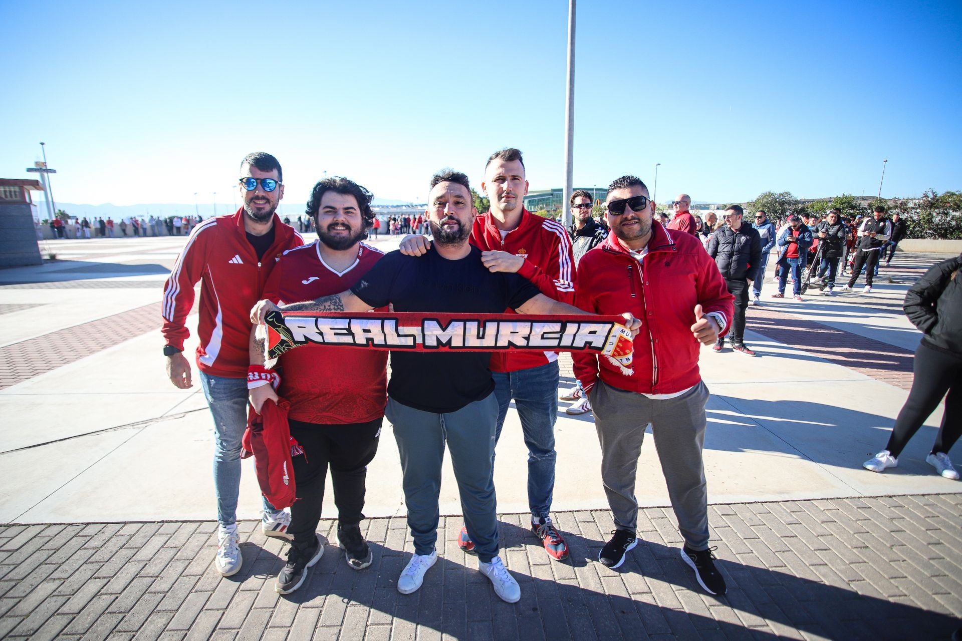 El último entrenamiento del Real Murcia antes del derbi contra el Fútbol Club Cartagena, en imágenes