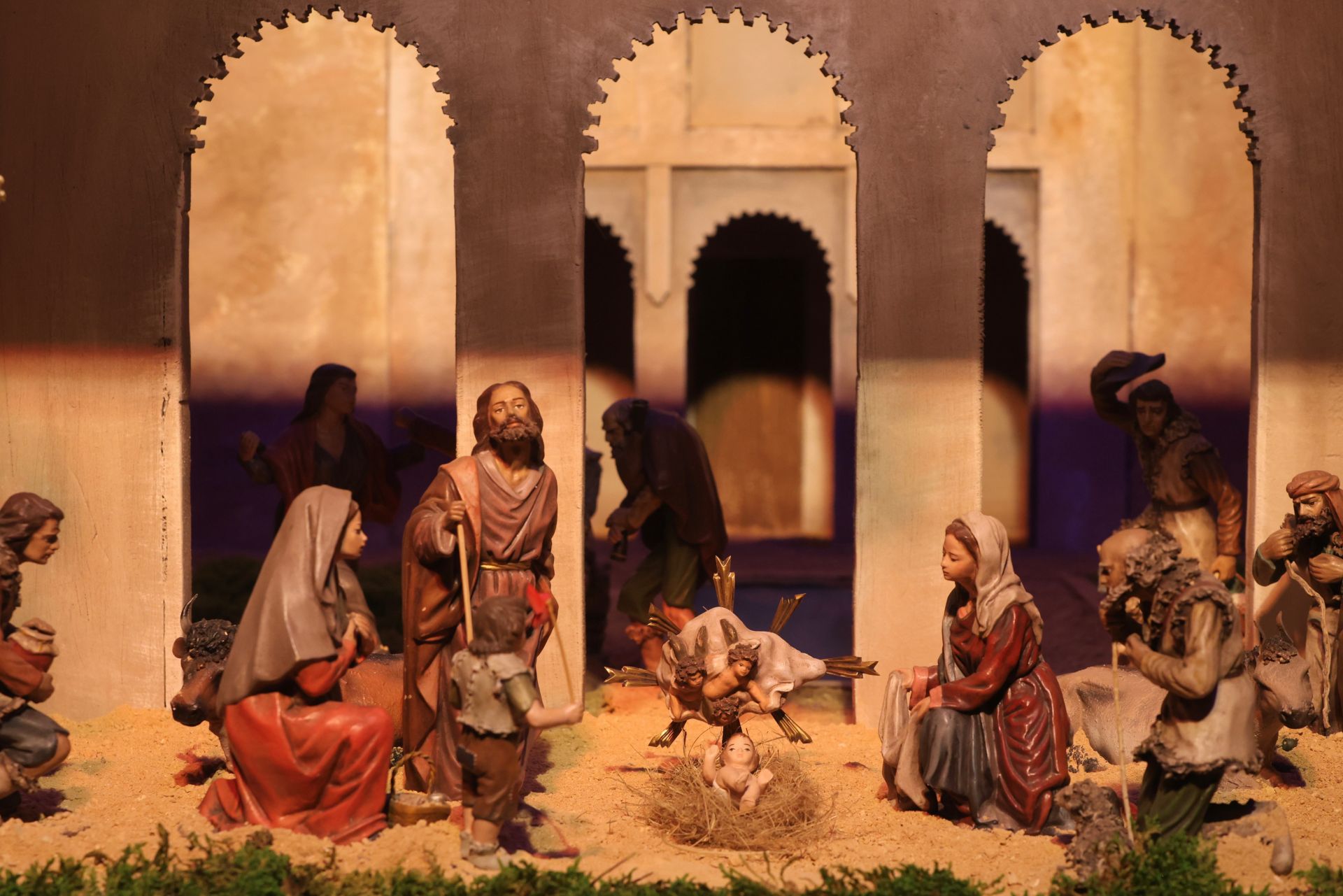 En imágenes, la inauguración del Belén de Murcia en el Palacio Episcopal