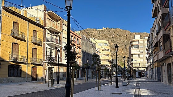 Culminan las obras de El Paseo de Orihuela, pendientes desde 2022, y tras invertir más de medio millón de euros