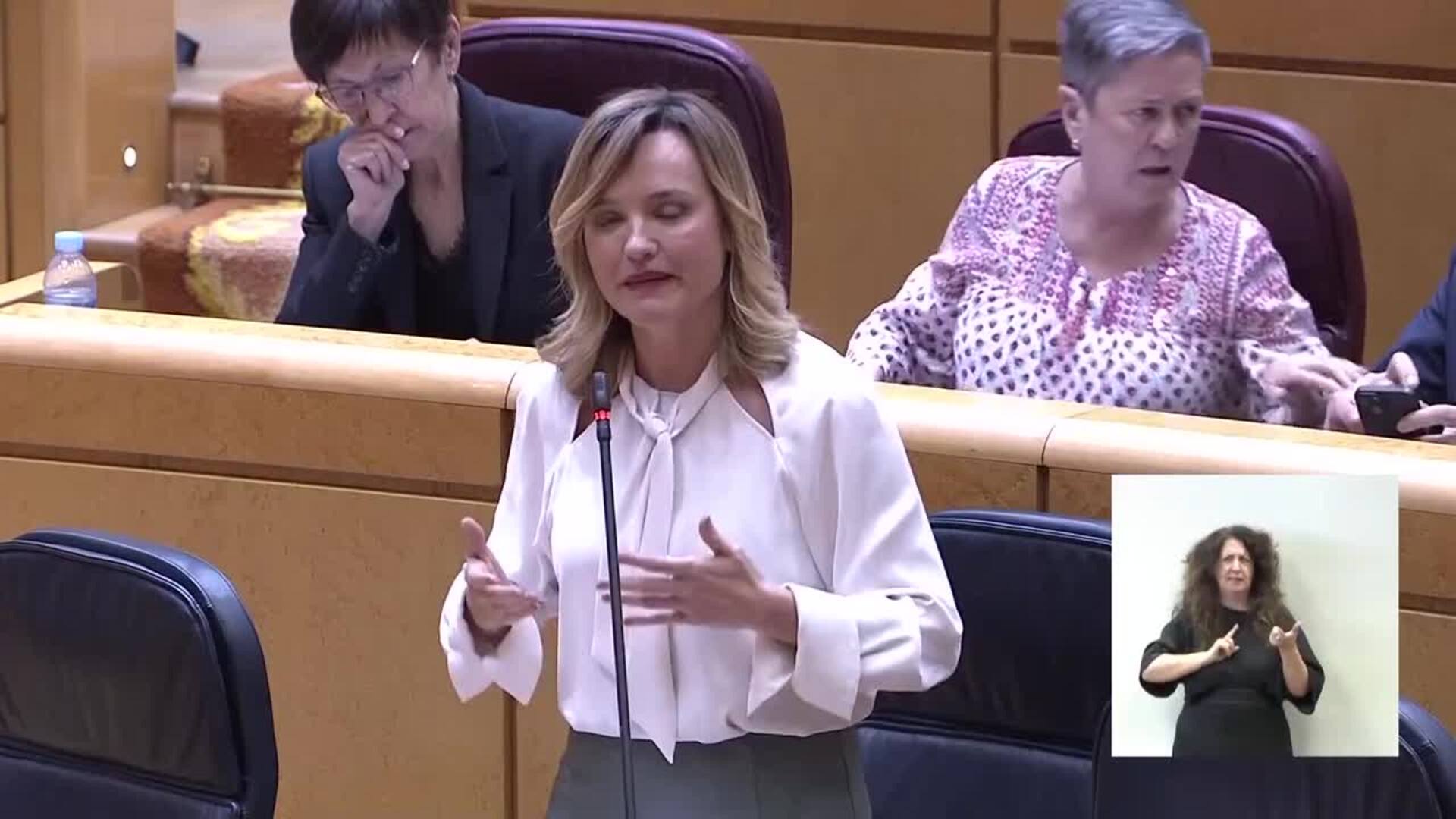 Alegría afea al PP que le exija condenar "palabras machistas" de Puente