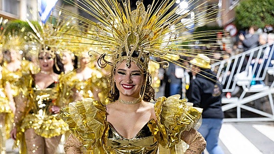 Primer Gran Desfile del Carnaval de Águilas, en imágenes