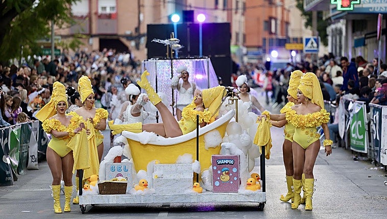 Cabezo de Torres cierra sus desfiles de Carnaval