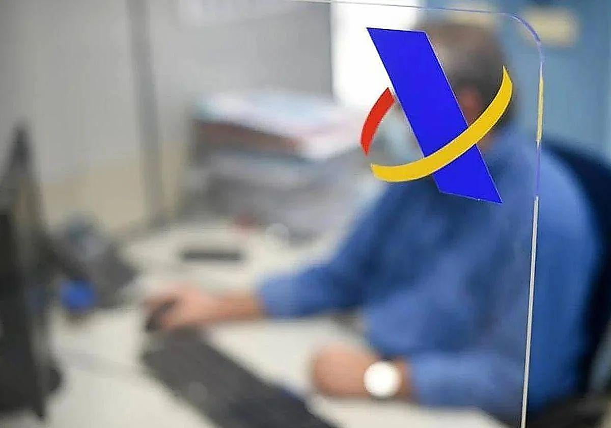 Ya puedes descargar los datos fiscales para la Declaración de la Renta ...