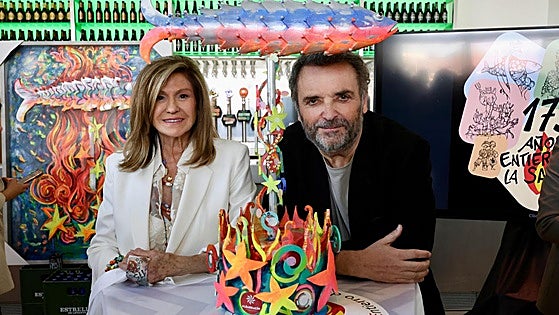 Una sardina por primera vez en movimiento para la quema de la fiesta murciana del Entierro