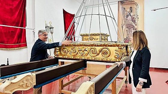 La Archicofradía de Jesús Resucitado de Lorca restaura sus tronos
