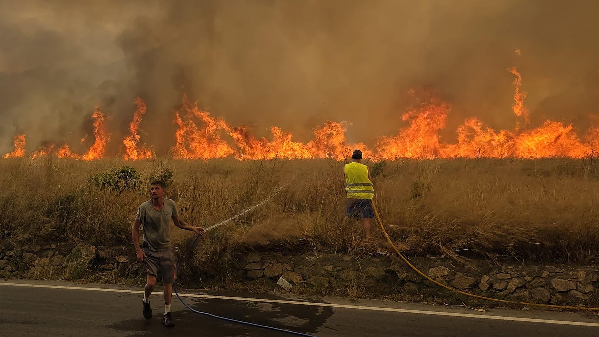 Directo | Última hora del incendio en el entorno de la Cresta del Gallo de Murcia