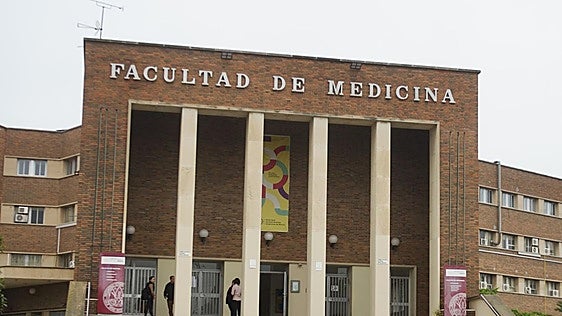 El Colegio de Médicos de la Región de Murcia falla los 'VIII Premios al Mejor Trabajo Fin de Grado en Medicina'