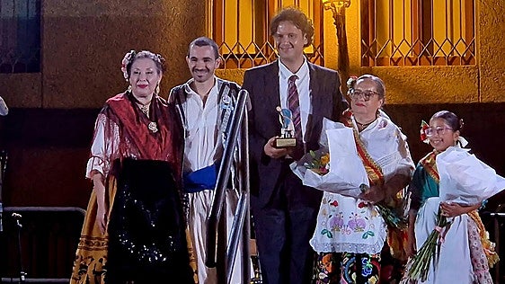 El traumatólogo César Salcedo, Huertano del Año 2026 en Alguazas