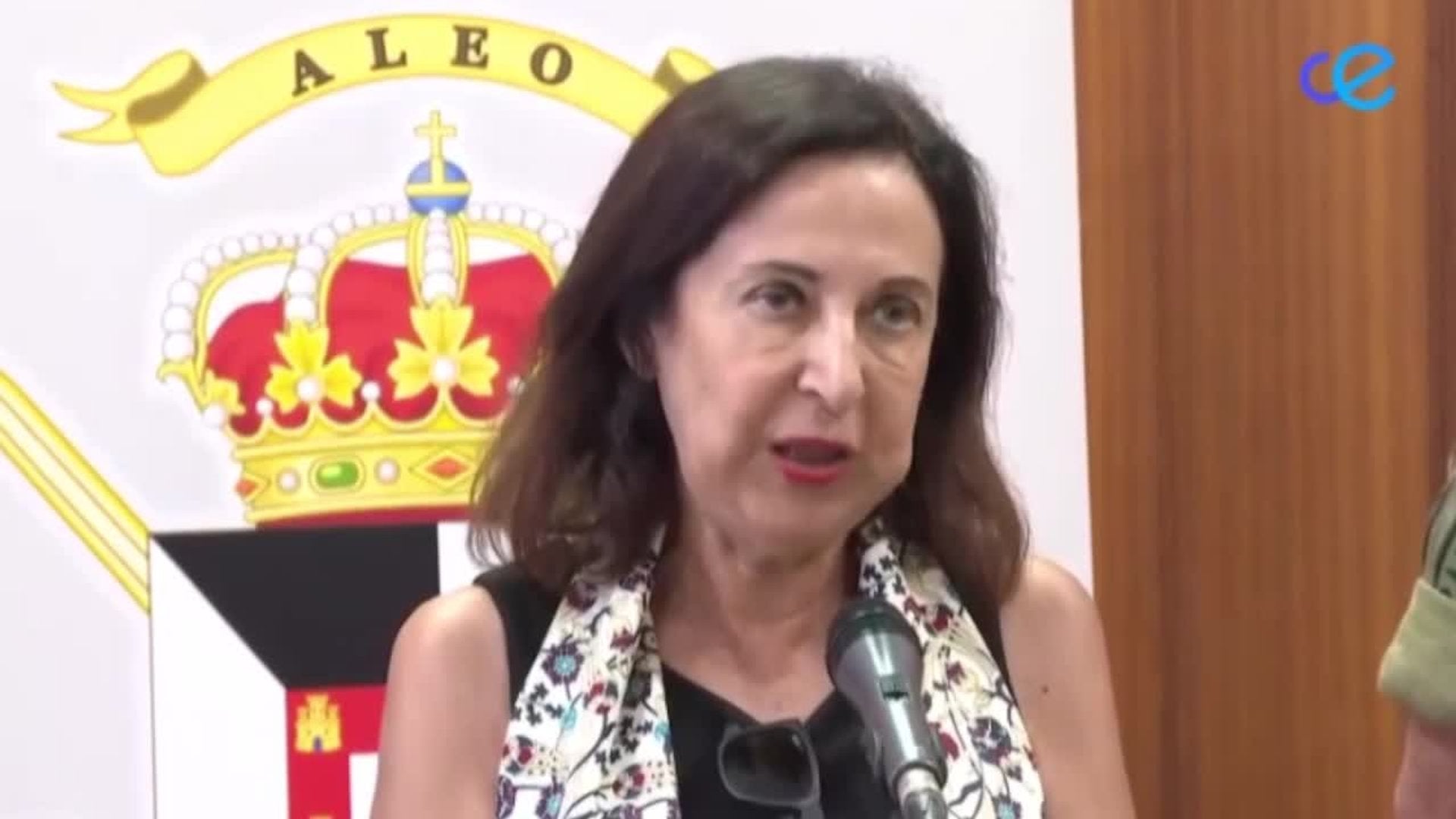 Robles avisa de que agredir a las ciudades autónomas "es una agresión a España"