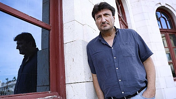Mario Amorós: «Miguel Hernández es parte de la memoria democrática española, esa que la derecha niega»