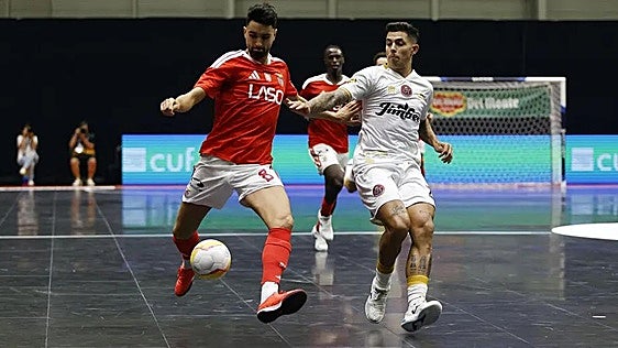 El Benfica golea y saca los colores a un Jimbee Cartagena muy flojo