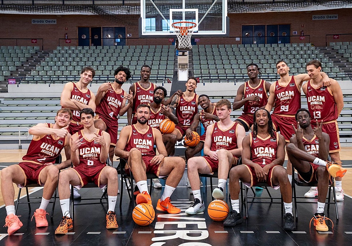 La plantilla del UCAM Murcia, este martes, en el Media Day.