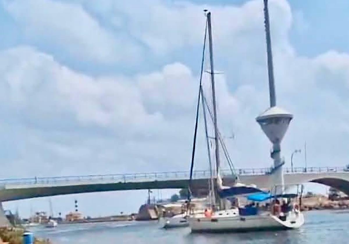 El Puente del Estacio, cerrado debido a una nueva avería.
