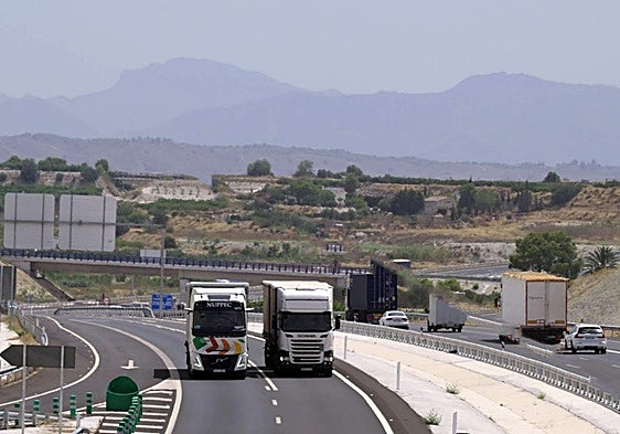 El Arco Noroeste captará el 70% del tráfico de camiones con Europa