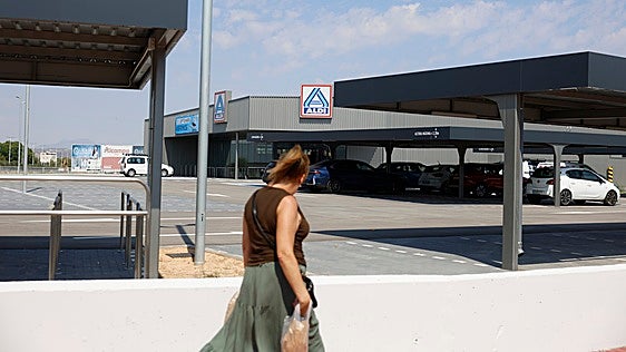 La alemana Aldi continúa su expansión en la Región con un nuevo supermercado en Murcia