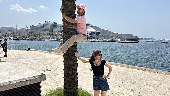 A Mares y Ruto Neón: «Muchas veces no se aprecia el tremendo apoyo a la cultura que hay en la Región de Murcia»