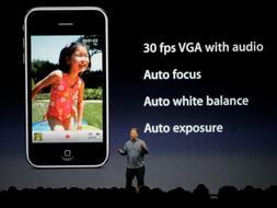 Philip Schiller presenta el nuevo iPhone./ Ap