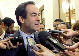 Bono, tras verse con Blanco: «Zapatero es fijo en la quiniela»