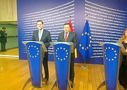 Rajoy, junto a Barroso. / Foto: Alberto Ferreras | Vídeo: Atlas