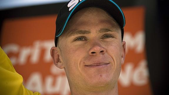 Chris Froome celebra su liderato. 