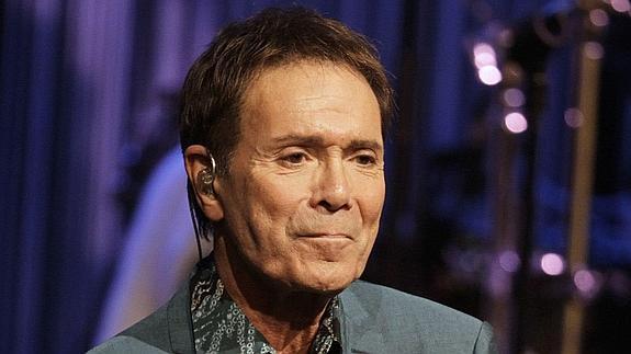 El veterano cantante Cliff Richard. 