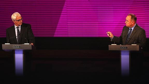 Alistair Darling y Alex Salmond.