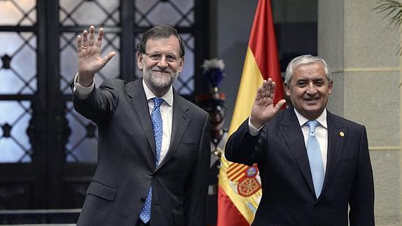 Mariano Rajoy y Otto Pérez, en Guatemala.