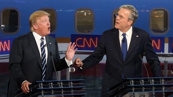 Donald Trump y Jeb Bush. 