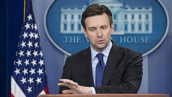 Josh Earnest , portavoz presidencial estadounidense.