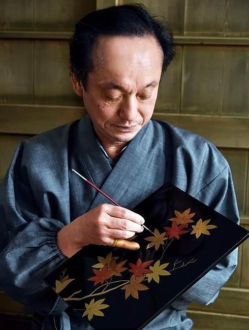 El maestro de 'urushi' Yutaro Shimode. 