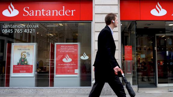 Sucursal del Banco Santander en Londres (Reino Unido).