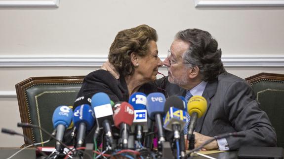 Alfonso Grau, junto a la exalcaldesa, Rita Barberá. 