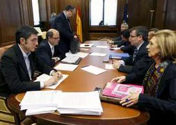 El PSOE aprueba la reserva de 4.000 hectómetros con el apoyo de CiU