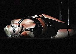 La cantante estadounidense Lady Gaga durante su actuación en el concierto benéfico "MTV Video Music Aid Japan" en Tokio. EFE
