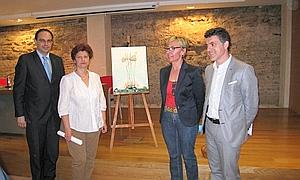 El director general de Industrias Culturales y de las Artes, Juan Antonio Lorca, (1 d) en la presentación del festival ‘Venagua XXI. Arte y Conciencia’, junto con la concejala de Bienestar Social del Ayuntamiento de Murcia, Maruja Pelegrín (2 d), el director gerente de la Fundación Cajamurcia, Pascual Martínez (1i), y la directora de la asociación Columbares, Rosa Cano (2 i).