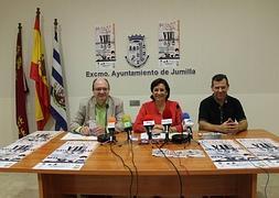 La edil de Cultura y Tursimo, junto a representantes de la Ruta del Vino.:: Ayto. Jumilla