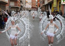 Un grupo de chicas participantes en el desfile del año pasado.:: Ayto. Mazarrón