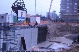 Las obras de la muralla, tras las lluvias. / LA VERDAD'