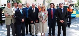 Representantes municipales con los alcaldes de Cieza, Antonio Tamayo; Mula, Diego Cervantes; y Bullas, Esteban Egea, el director general de Emergencias, Luis Gestoso, y la consejera de Presidencia, María Pedro Reverte. / CARMEN CEBRIÁN / AGM