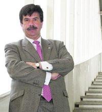 Javier Urra apuesta por los jóvenes de hoy. / LV