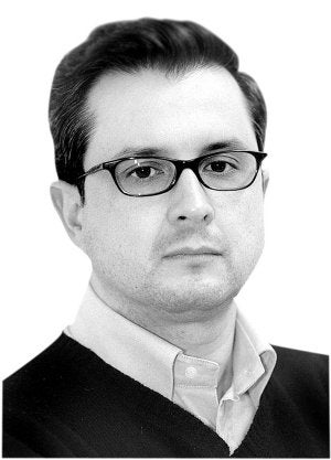 José Miguel Vidal. El primo de ZP. Este abogado es el director adjunto del gabinete del presidente y la persona en la que más confía. Estudiaron juntos y veranean juntos.