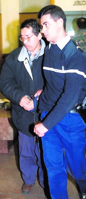 Palomino, conducido por un agente en 1997. ::                             LA VOZ DE ALMERÍA