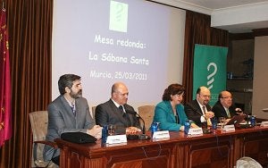 La medicina forense, a debate en una jornada sobre la Sábana Santa